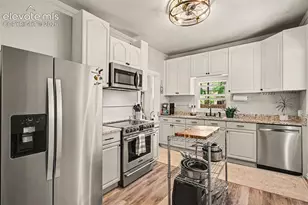 225 N Cedar St, Colorado Springs, CO 80903 - Photo 8