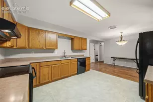 353 Dozier Ave, Canon City, CO 81212 - Photo 12