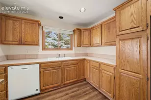 80 Luxury Ln, Colorado Springs, CO 80921 - Photo 12