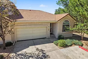 80 Luxury Ln, Colorado Springs, CO 80921 - Photo 2
