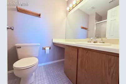 840 Tenderfoot Hill Road #201, Colorado Springs, CO 80906 - Photo 18