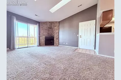 840 Tenderfoot Hill Road #201, Colorado Springs, CO 80906 - Photo 4