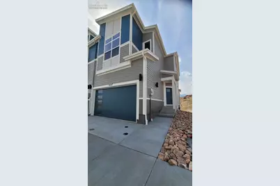 718 Belleza View, Colorado Springs, CO 80907 - Photo 2