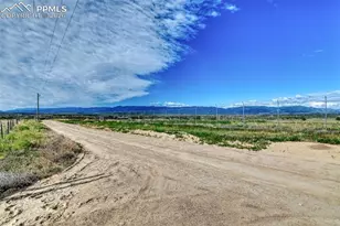 1290 B St, Penrose, CO 81240 - Photo 4