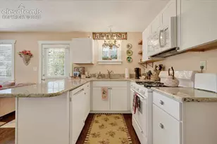 102 Holly St, Colorado Springs, CO 80904 - Photo 22