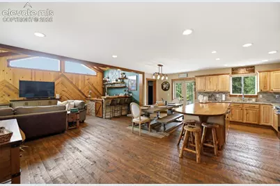 201 Turnabout Lane, Florissant, CO 80816 - Photo 2