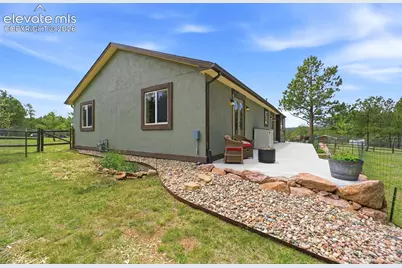 201 Turnabout Lane, Florissant, CO 80816 - Photo 32