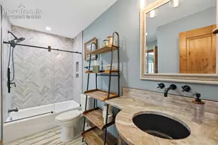 201 Turnabout Ln, Florissant, CO 80816 - Photo 16