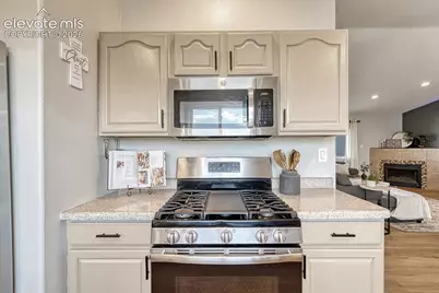 831 E Paseo Dorado Drive, Pueblo West, CO 81007 - Photo 18