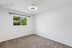 3240 Blue Mountain Way, Colorado Springs, CO 80906 - Photo 16