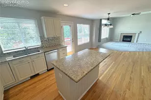 4431 Golf Club Dr, Colorado Springs, CO 80922 - Photo 12