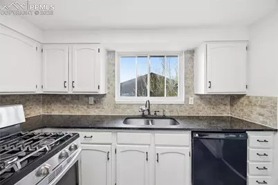 724 Squire Street, Colorado Springs, CO 80911 - Photo 20