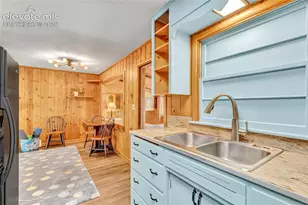 1102 Iowa Ave, Colorado Springs, CO 80909 - Photo 14