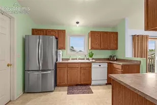 1128 E Rustic Dr, Pueblo, CO 81007 - Photo 10