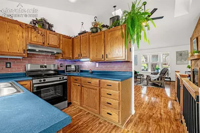 539 Rolling Hills Drive, Colorado Springs, CO 80919 - Photo 12