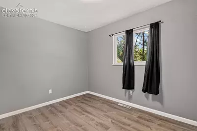 1426 Holmes Drive, Colorado Springs, CO 80909 - Photo 16
