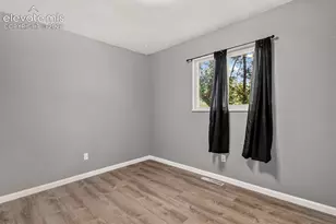1426 Holmes Dr, Colorado Springs, CO 80909 - Photo 16