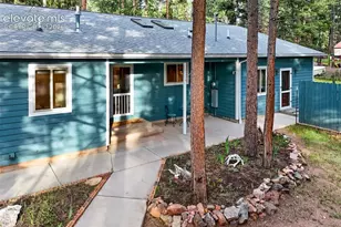 167 E Kelley's Rd, Woodland Park, CO 80863 - Photo 4