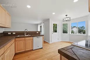 5813 Dolores St, Colorado Springs, CO 80923 - Photo 10