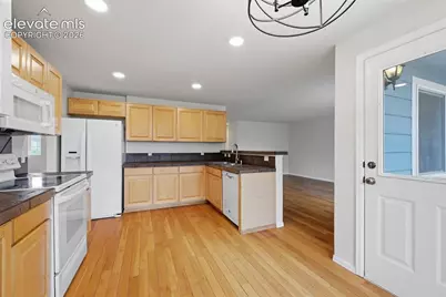 5813 Dolores Street, Colorado Springs, CO 80923 - Photo 12