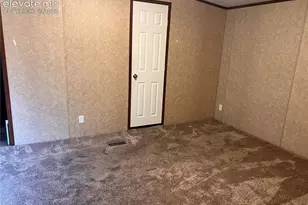 2221 S Prairie Ave, Pueblo, CO 81005 - Photo 16