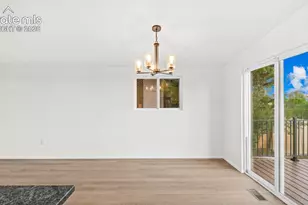5625 Escapardo Way, Colorado Springs, CO 80917 - Photo 8