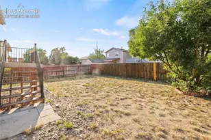 4761 Witches Hollow Ln, Colorado Springs, CO 80911 - Photo 4