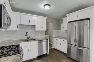 1540 Saratoga Dr, Colorado Springs, CO 80910 - Photo 12