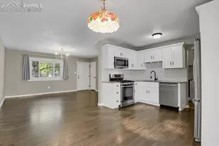 1540 Saratoga Dr, Colorado Springs, CO 80910 - Photo 8