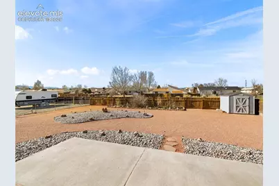 735 S Sterling Drive, Pueblo, CO 81007 - Photo 24