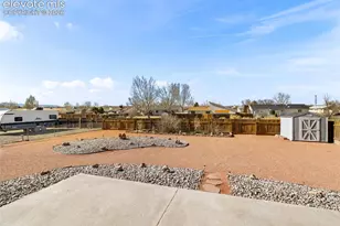 735 S Sterling Dr, Pueblo, CO 81007 - Photo 24