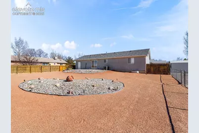 735 S Sterling Drive, Pueblo, CO 81007 - Photo 26