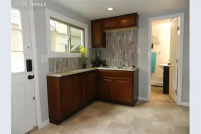 358 Ruxton Avenue, Manitou Springs, CO 80829 - Photo 4