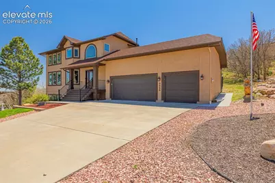 2455 Rossmere Street, Colorado Springs, CO 80919 - Photo 2