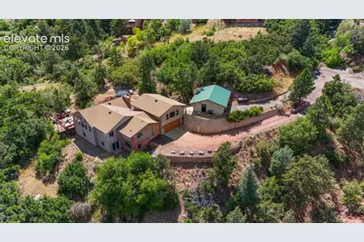 812 Crystal Park Road, Manitou Springs, CO 80829 - Photo 2