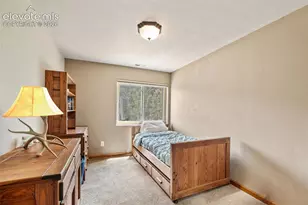 812 Crystal Park Rd, Manitou Springs, CO 80829 - Photo 28