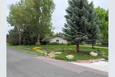 3020 Rockbrook Lane, Colorado Springs, CO 80904 - Photo 6