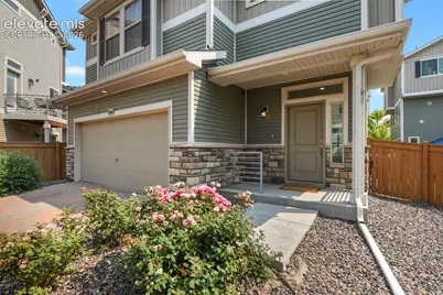 10064 Yampa Court, Commerce City, CO 80022 - Photo 2