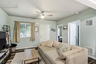 3032 W Pikes Peak Ave, Colorado Springs, CO 80904 - Photo 12