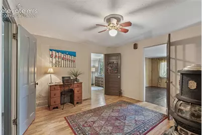 215 Washington Avenue, Manitou Springs, CO 80829 - Photo 14