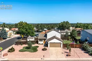 4510 Hollyridge Dr, Colorado Springs, CO 80916 - Photo 32