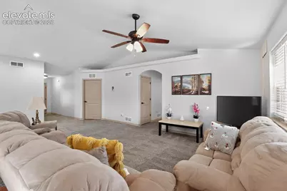 2326 Cliffmoor Lane, Pueblo, CO 81008 - Photo 4
