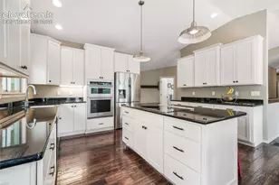 17715 Merryhill Ct, Monument, CO 80132 - Photo 4