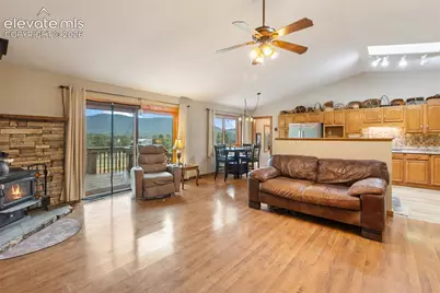 251 Surrey Lane, Florissant, CO 80816 - Photo 4