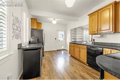 806 E Platte Avenue, Colorado Springs, CO 80903 - Photo 14