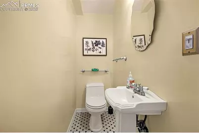 806 E Platte Avenue, Colorado Springs, CO 80903 - Photo 18