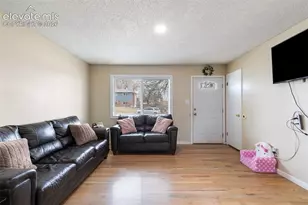 4202 Whittier Dr, Colorado Springs, CO 80910 - Photo 6