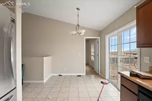 1313 N Blue Lake Ln, Pueblo, CO 81007 - Photo 8