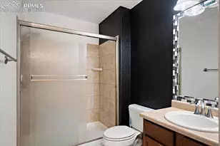 1313 N Blue Lake Ln, Pueblo, CO 81007 - Photo 12