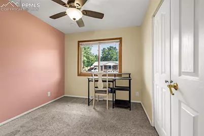 3940 Hollybrook Lane, Pueblo, CO 81005 - Photo 12
